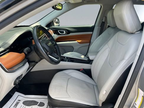 Used 2022 Jeep Compass Limited w/ Elite Group image 7