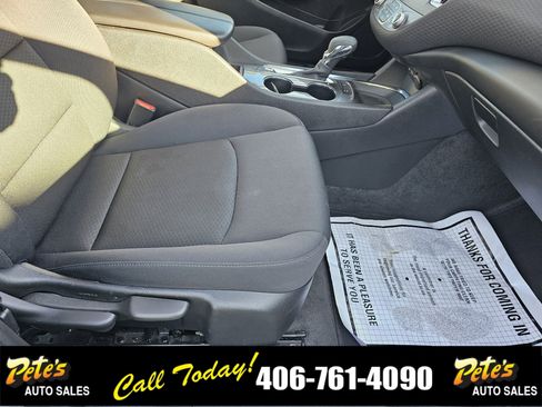Used 2024 Chevrolet Malibu LT image 15