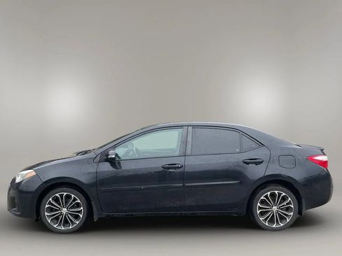 Used 2016 Toyota Corolla S image 3