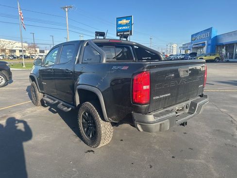Used 2022 Chevrolet Colorado ZR2 w/ ZR2 Midnight Special Edition image 3