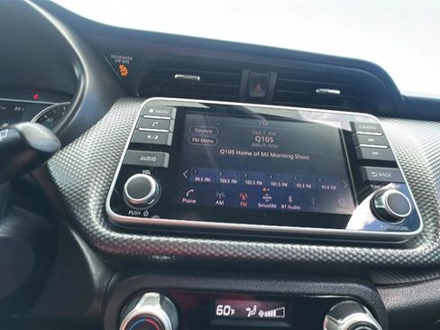 Used 2019 Nissan Kicks SV FWD image 31