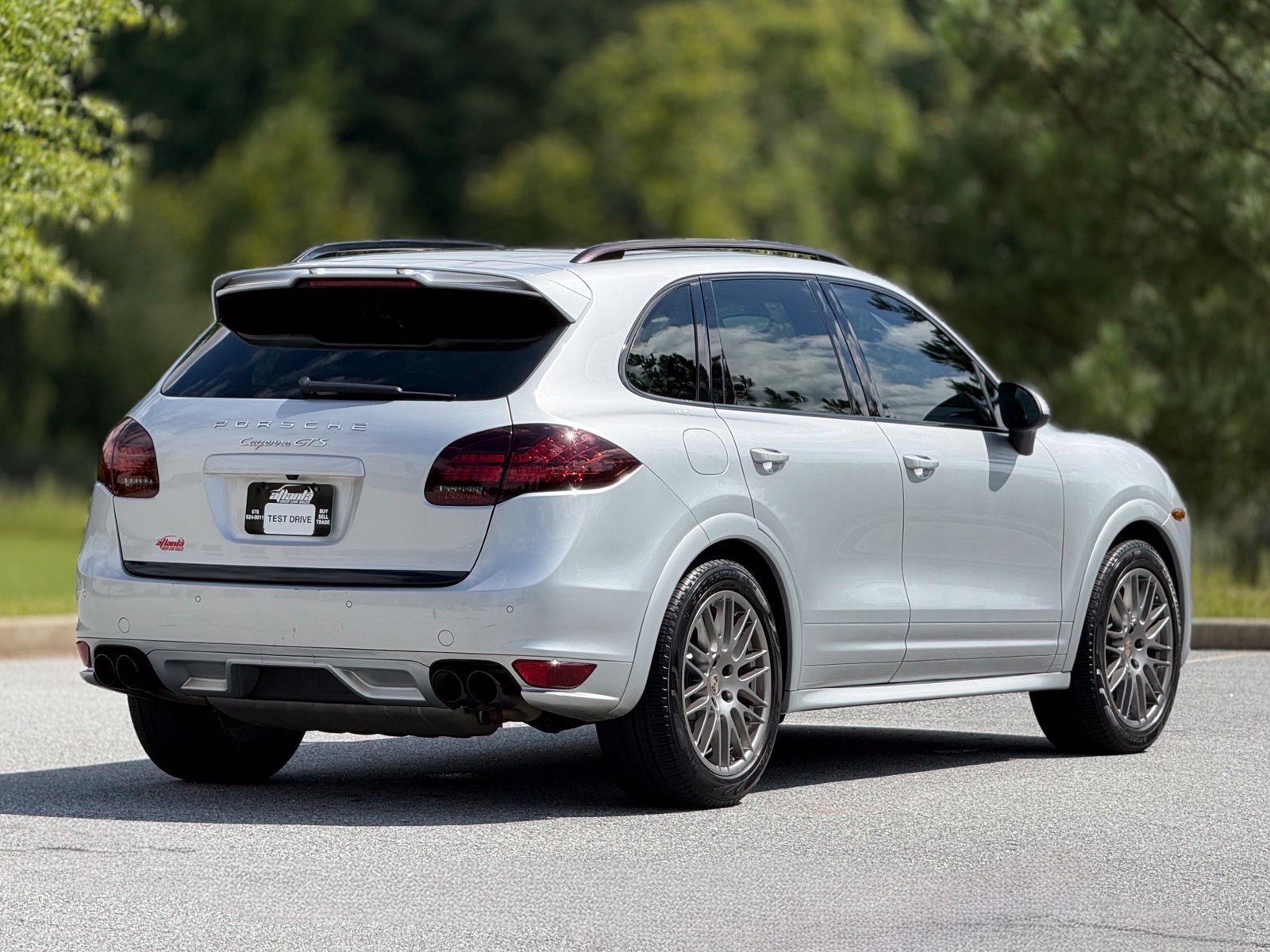 Used 2013 Porsche Cayenne GTS AWD/4WD image 10