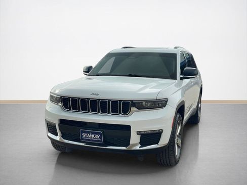 Used 2021 Jeep Grand Cherokee L Limited image 3