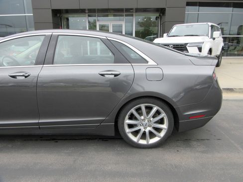 Used 2016 Lincoln MKZ AWD w/ Equipment Group 200A Select image 11