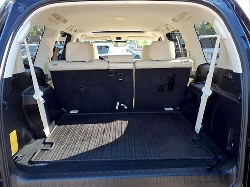 Certified 2023 Lexus GX 460 Premium w/ Premium Package AWD/4WD image 16