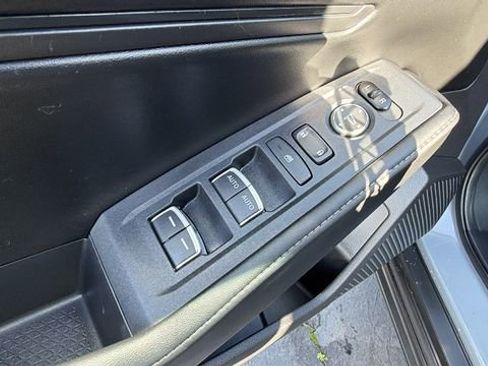 Used 2023 Honda Accord Sport image 19