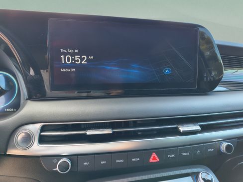 Used 2024 Hyundai Palisade Calligraphy FWD image 25