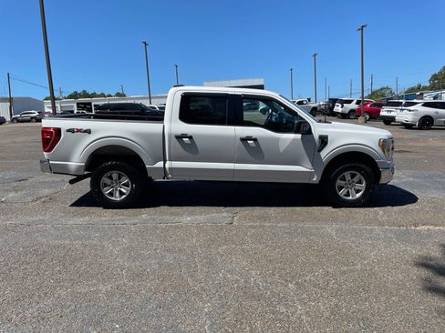 Used 2022 Ford F150 XLT w/ Equipment Group 301A Mid AWD/4WD image 7