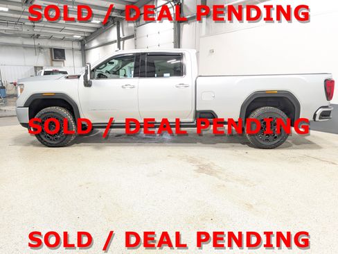 Used 2022 GMC Sierra 3500 Denali w/ Denali Ultimate Package image 6