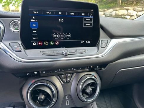 Used 2023 Chevrolet Blazer LT w/ Convenience Package AWD/4WD image 19
