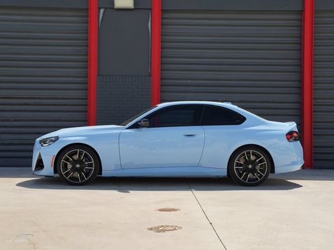 Used 2025 BMW M240i Coupe RWD image 11