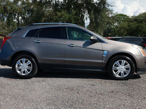 Used 2011 Cadillac SRX Luxury FWD image 8