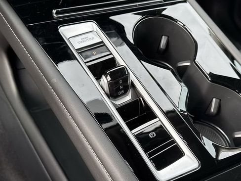 New 2026 Volkswagen Atlas SEL Premium R-Line AWD/4WD image 14