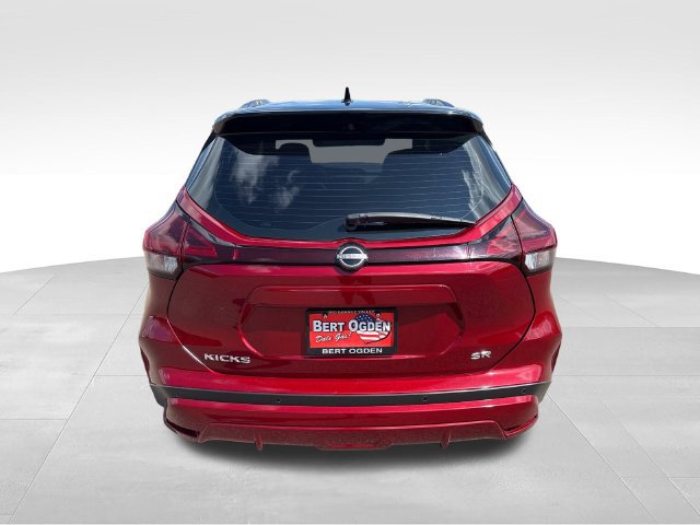 Certified 2023 Nissan Kicks SR w/ SR Premium Package FWD image 7