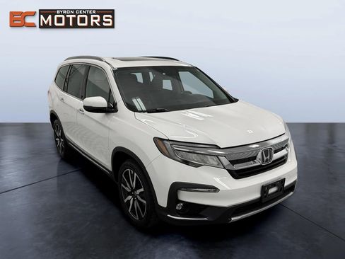 Used 2022 Honda Pilot Touring image 7
