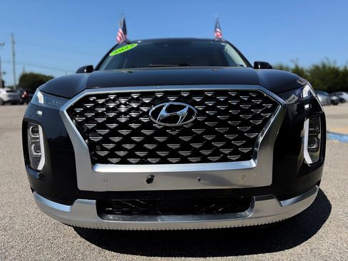 Used 2022 Hyundai Palisade Calligraphy w/ Cargo Package AWD/4WD image 3