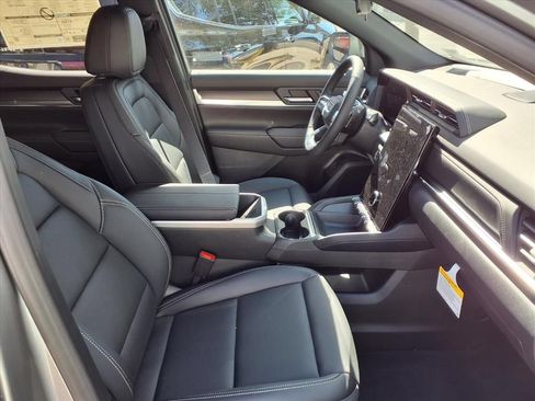 Used 2026 GMC Terrain Elevation w/ Elevation Premium Package AWD/4WD image 6