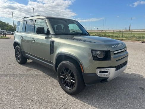 Used 2025 Land Rover Defender 110 S AWD/4WD image 7