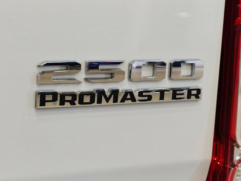 Used 2025 RAM ProMaster 2500 w/ U-Haul Equipment Group FWD image 51