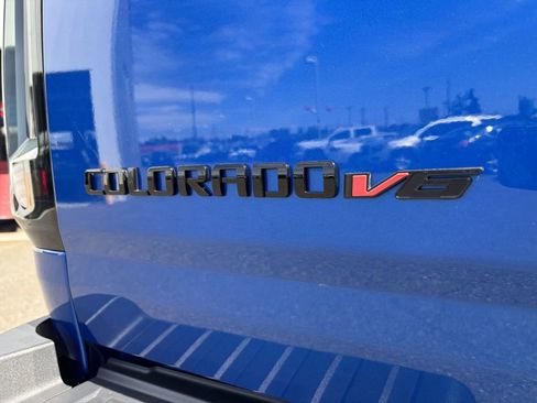 Used 2019 Chevrolet Colorado ZR2 AWD/4WD image 11