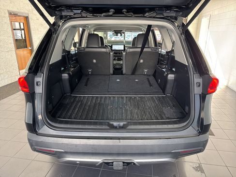 Certified 2024 Toyota Grand Highlander Limited image 9