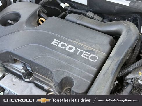Used 2021 Chevrolet Equinox LT FWD image 32