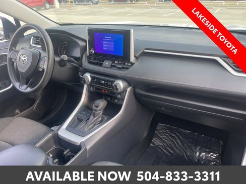 Certified 2025 Toyota RAV4 XLE FWD image 17