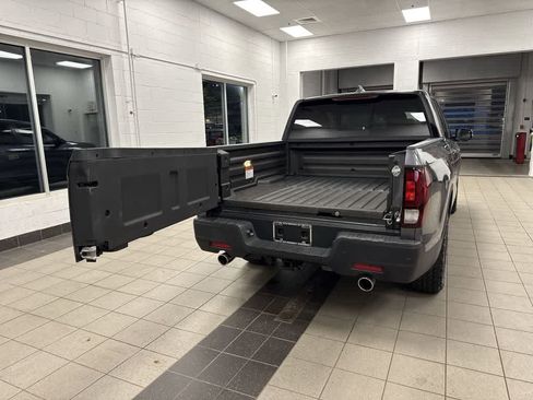 Used 2024 Honda Ridgeline TrailSport image 27