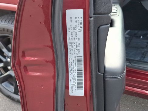 Used 2020 Jeep Grand Cherokee Altitude image 28