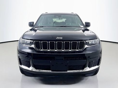 New 2025 Jeep Grand Cherokee L Laredo image 2