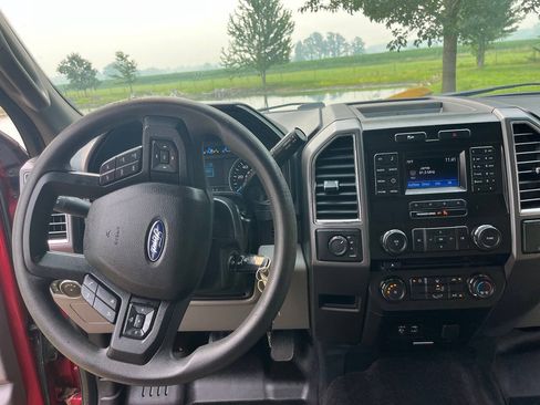 Used 2015 Ford F150 XLT w/ XTR Package AWD/4WD image 7