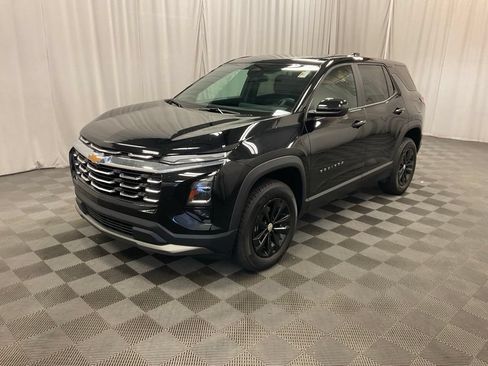 Used 2026 Chevrolet Equinox LT AWD/4WD image 24