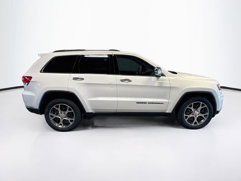 Used 2019 Jeep Grand Cherokee Limited AWD/4WD image 10