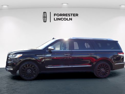 Used 2022 Lincoln Navigator L Black Label AWD/4WD image 6