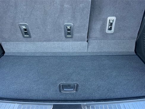 Used 2023 Chevrolet Tahoe Premier image 18