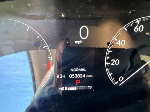 Used 2023 Honda HR-V LX image 13