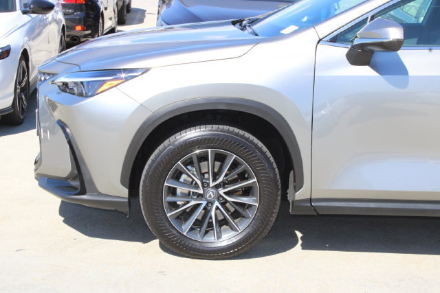 Certified 2024 Lexus NX 350h AWD image 4