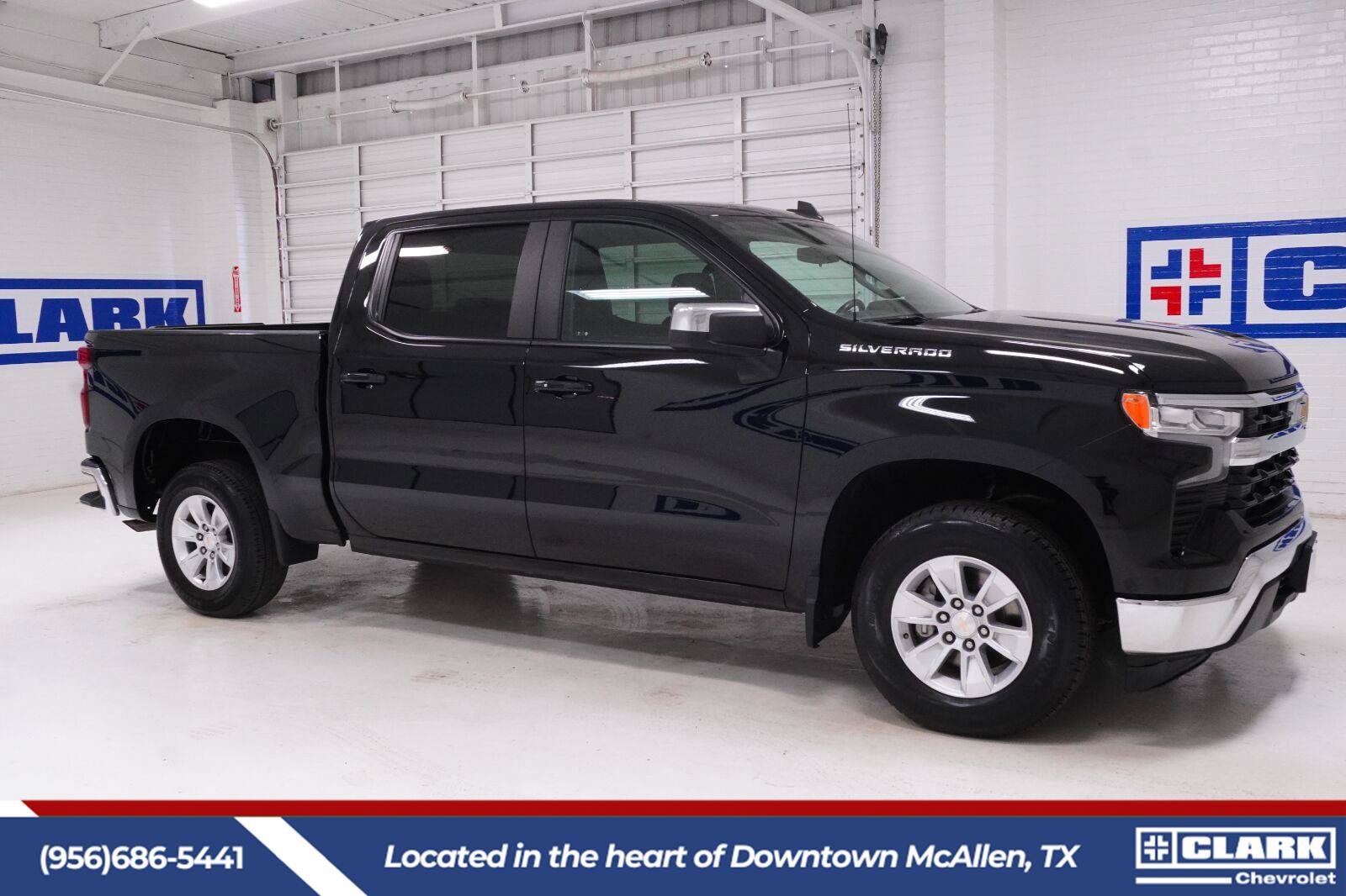 Used 2025 Chevrolet Silverado 1500 LT RWD image 5