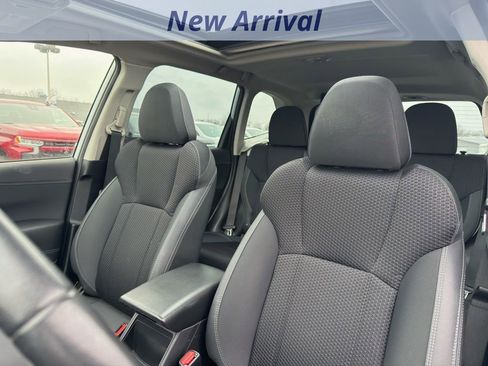 Used 2023 Subaru Forester Premium image 10