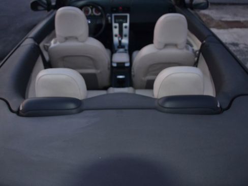 Used 2012 Volvo C70 T5 image 47