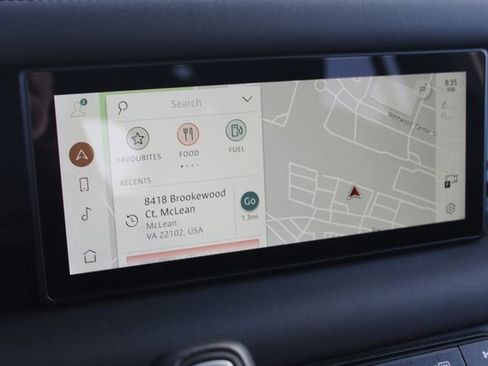 Used 2024 Land Rover Defender 110 X-Dynamic SE image 19