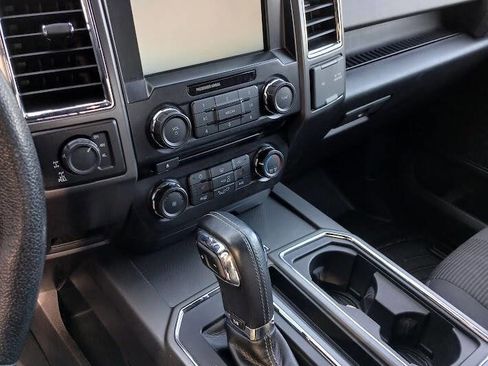 Used 2015 Ford F150 XLT w/ Equipment Group 302A Luxury image 13