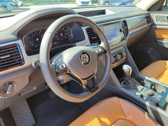 Used 2020 Volkswagen Atlas SEL R-Line AWD/4WD image 23