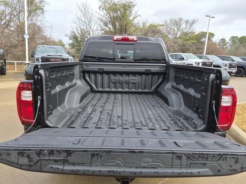 New 2026 GMC Canyon Elevation w/ Convenience Package AWD/4WD image 7