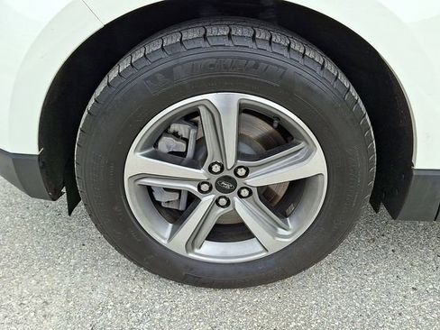 Certified 2024 Ford Edge SEL w/ Convenience Package AWD/4WD image 36