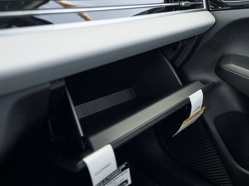 New 2025 Mitsubishi Outlander SE image 53