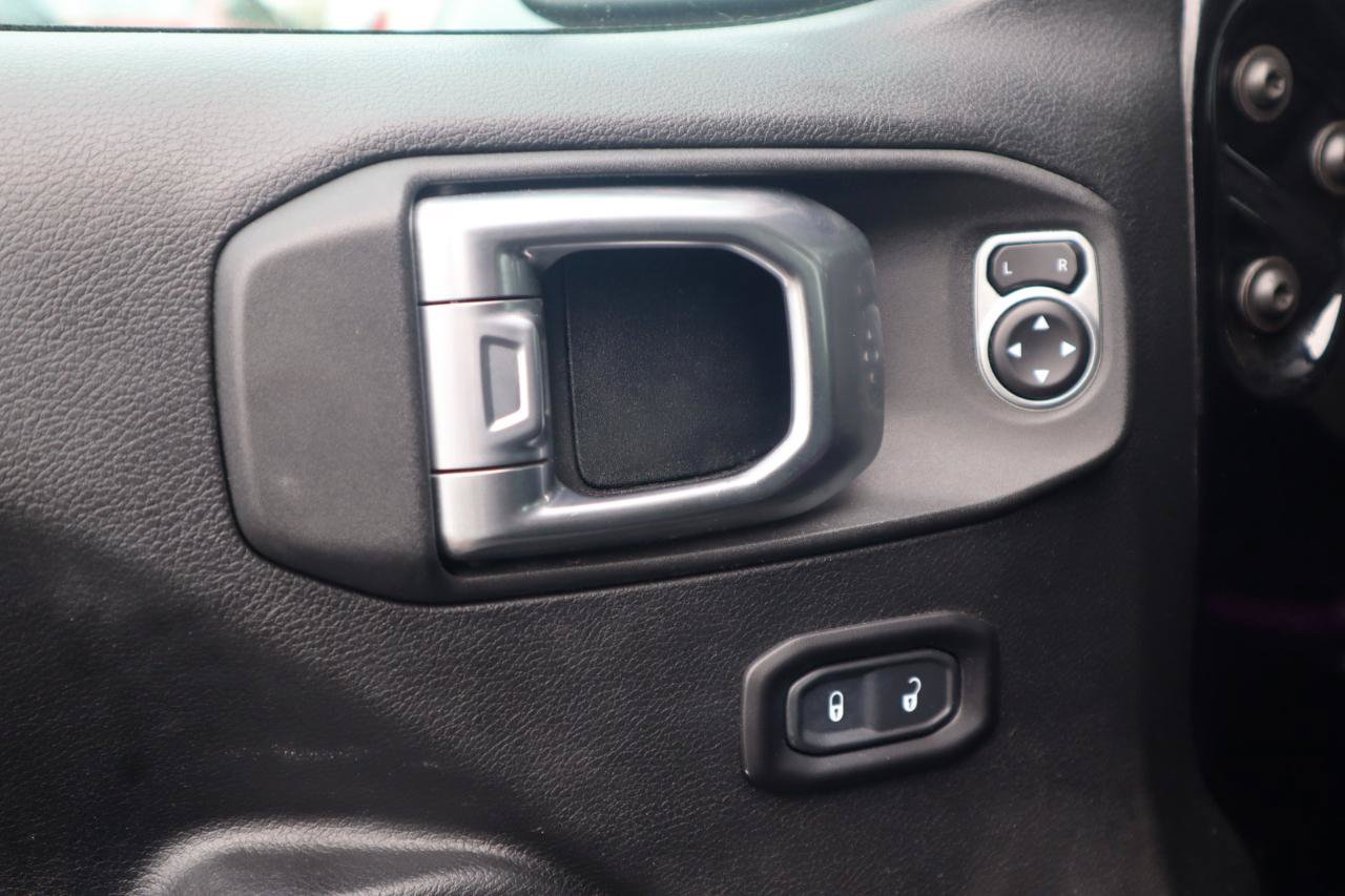 Used 2020 Jeep Wrangler Sport AWD/4WD image 47
