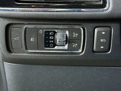 Used 2022 Lincoln Navigator L Reserve AWD/4WD image 10