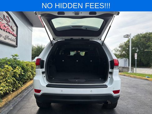 Used 2021 Jeep Grand Cherokee Laredo RWD image 8