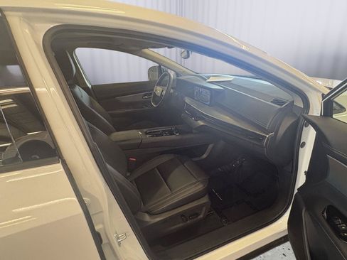 Used 2025 Nissan Murano SL w/ Cargo Package AWD/4WD image 16